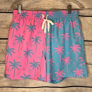 chubbies Pink Blue Palm Trees Print Swim Trunks Split Color Shorts Bright Fun